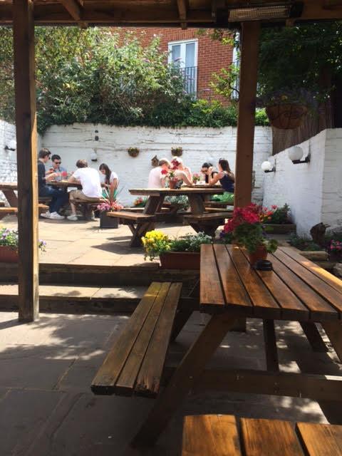 The Swan Inn Pub Isleworth Exterior photo